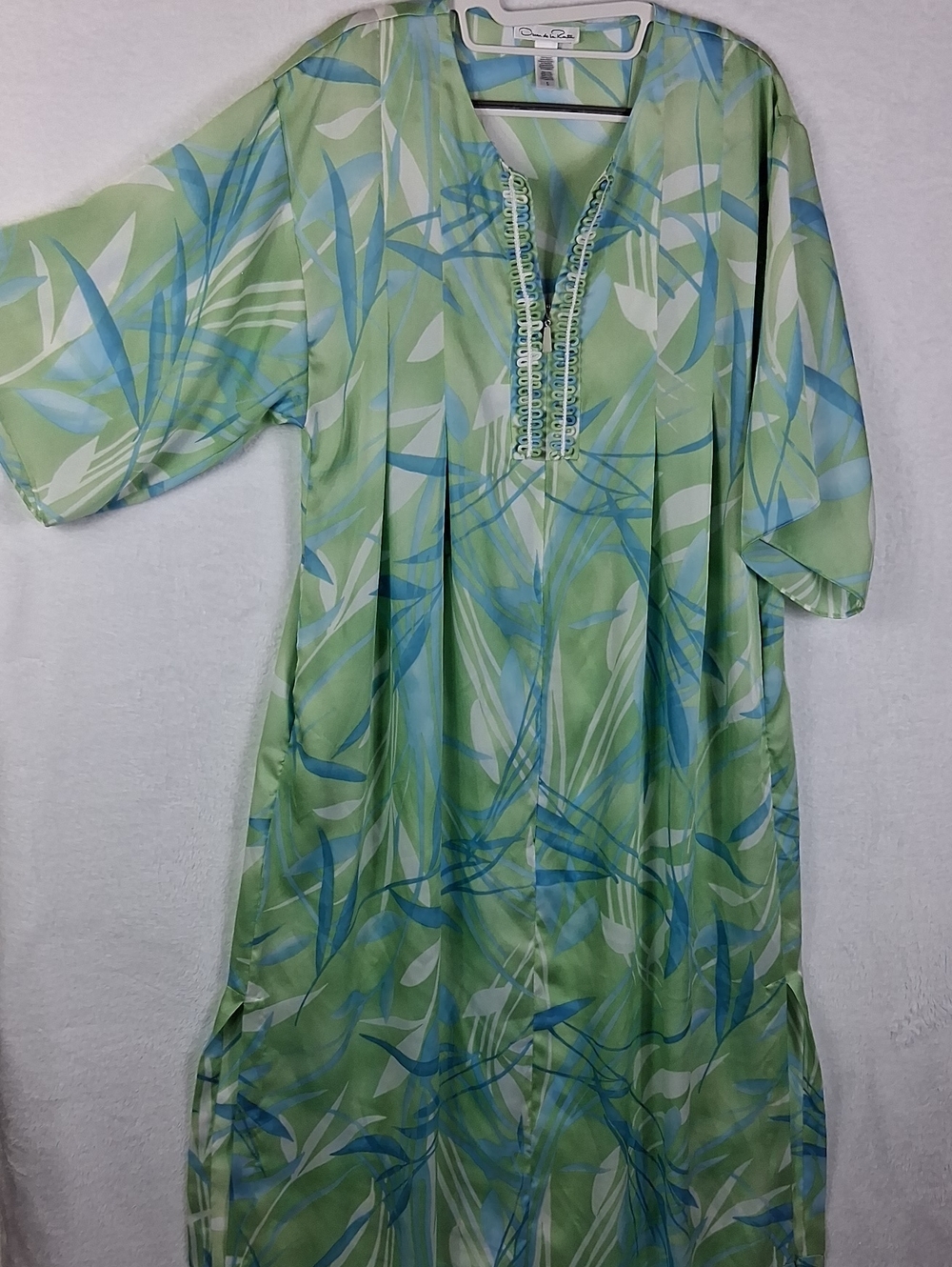 VTG Oscar De La Renta Satin Dressing Robe/Caftan/House Dress